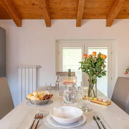 アパート 5 Il Tornante ネッソ